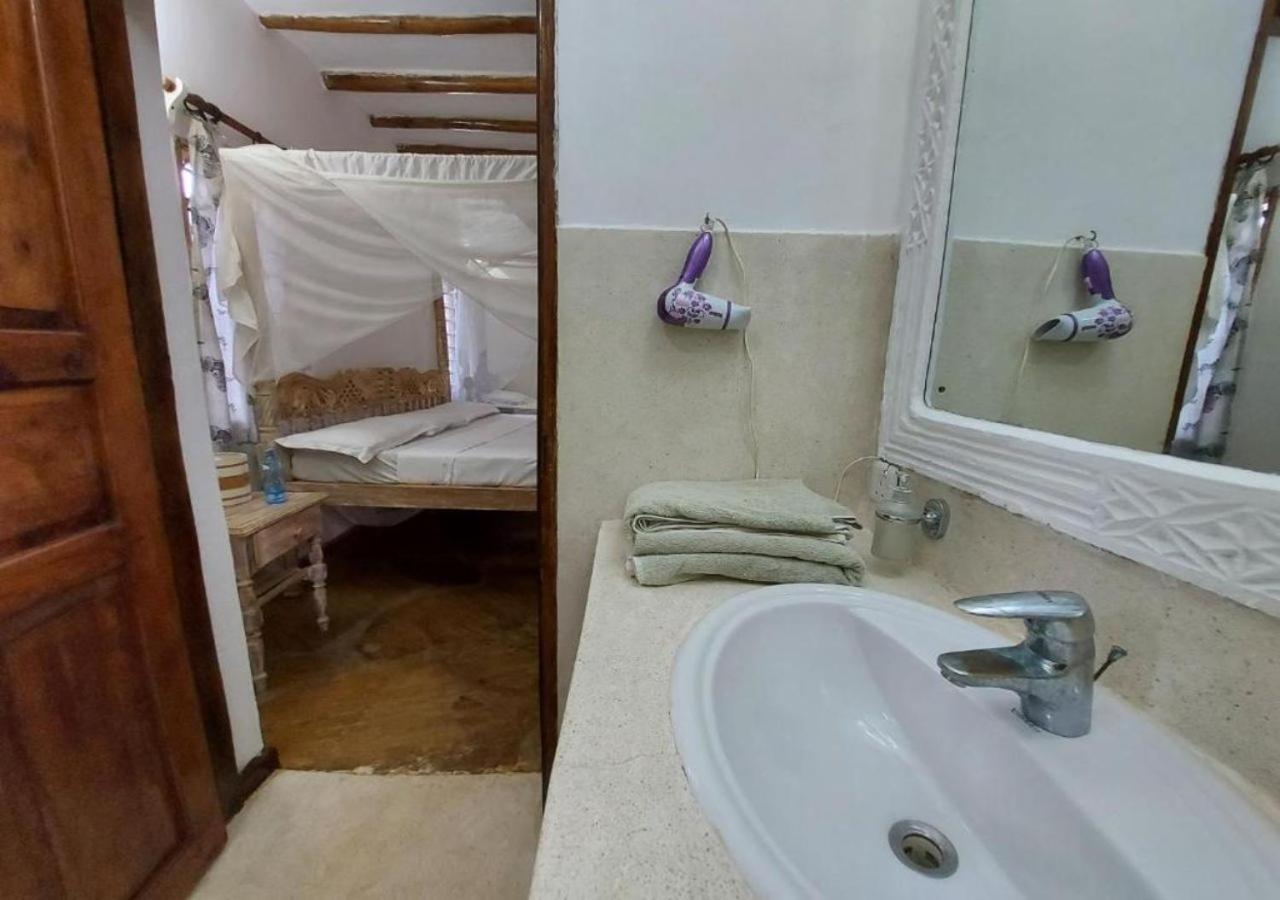 Marine Holiday House Malindi Exterior foto